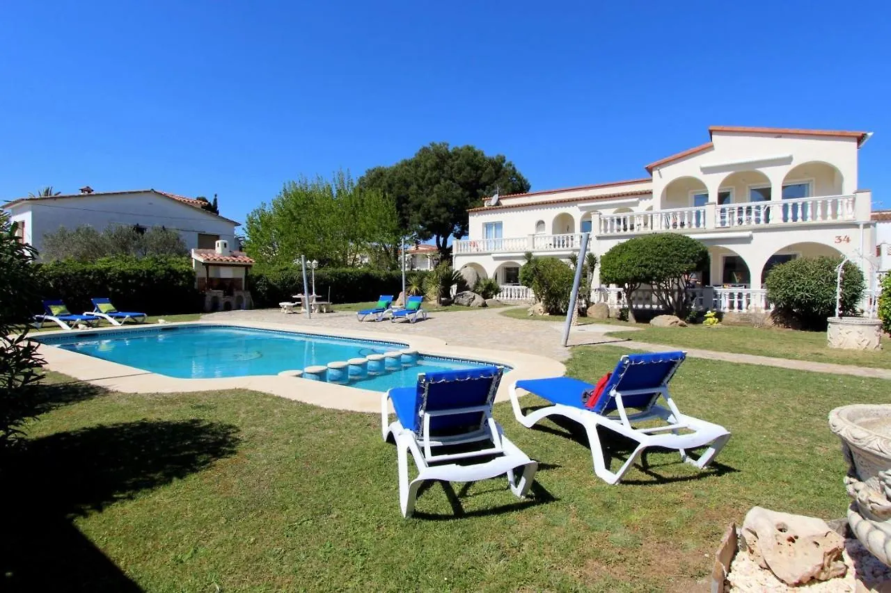 Leon Inmo Apartment Celine - 10413 Empuriabrava