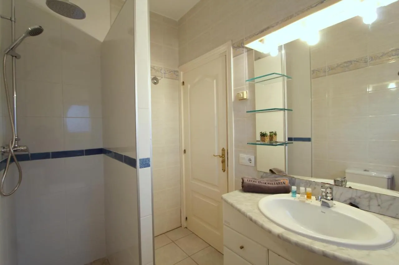 Leon Inmo Apartment Celine - 10413 Empuriabrava 0*,