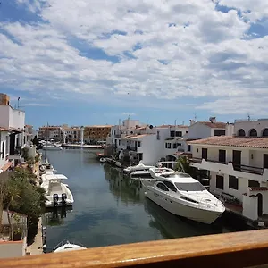 Apartamento Magnífico Junto Al Canal Principal., Ampuriabrava